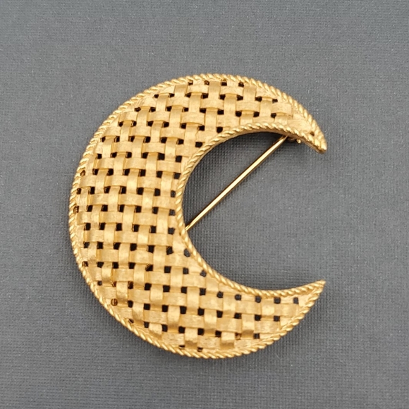 Crown Trifari Jewelry - Crown Trifari Crescent Moon Brooch